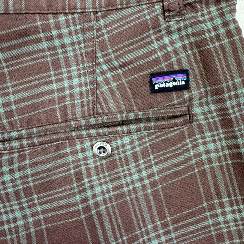 Patagonia‎ Shorts Mens 34 Brown Plaid Organic Cotton Casual Hiking Golf Prep